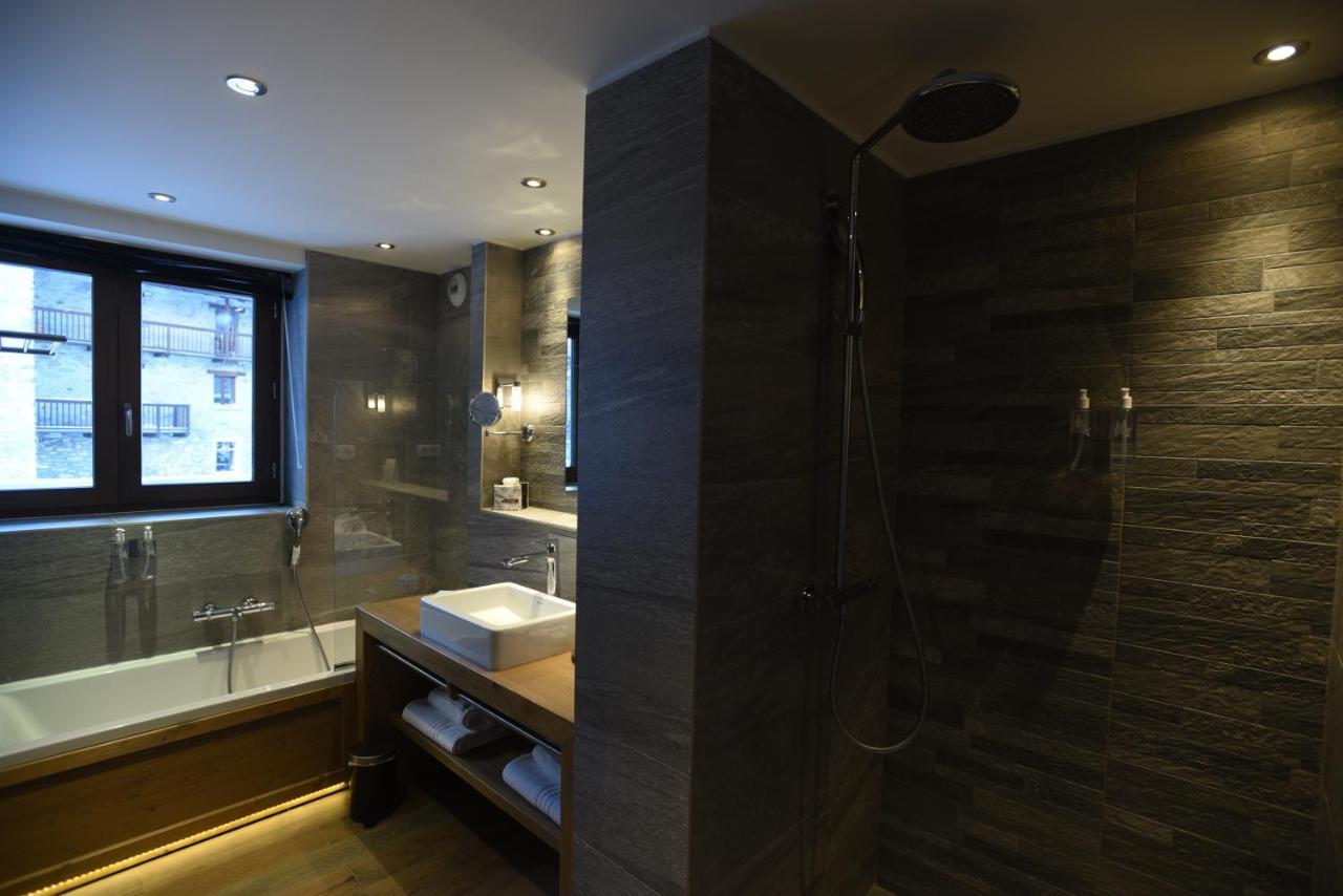 La Toviere Hotel วาลดีแซร์ ภายนอก รูปภาพ