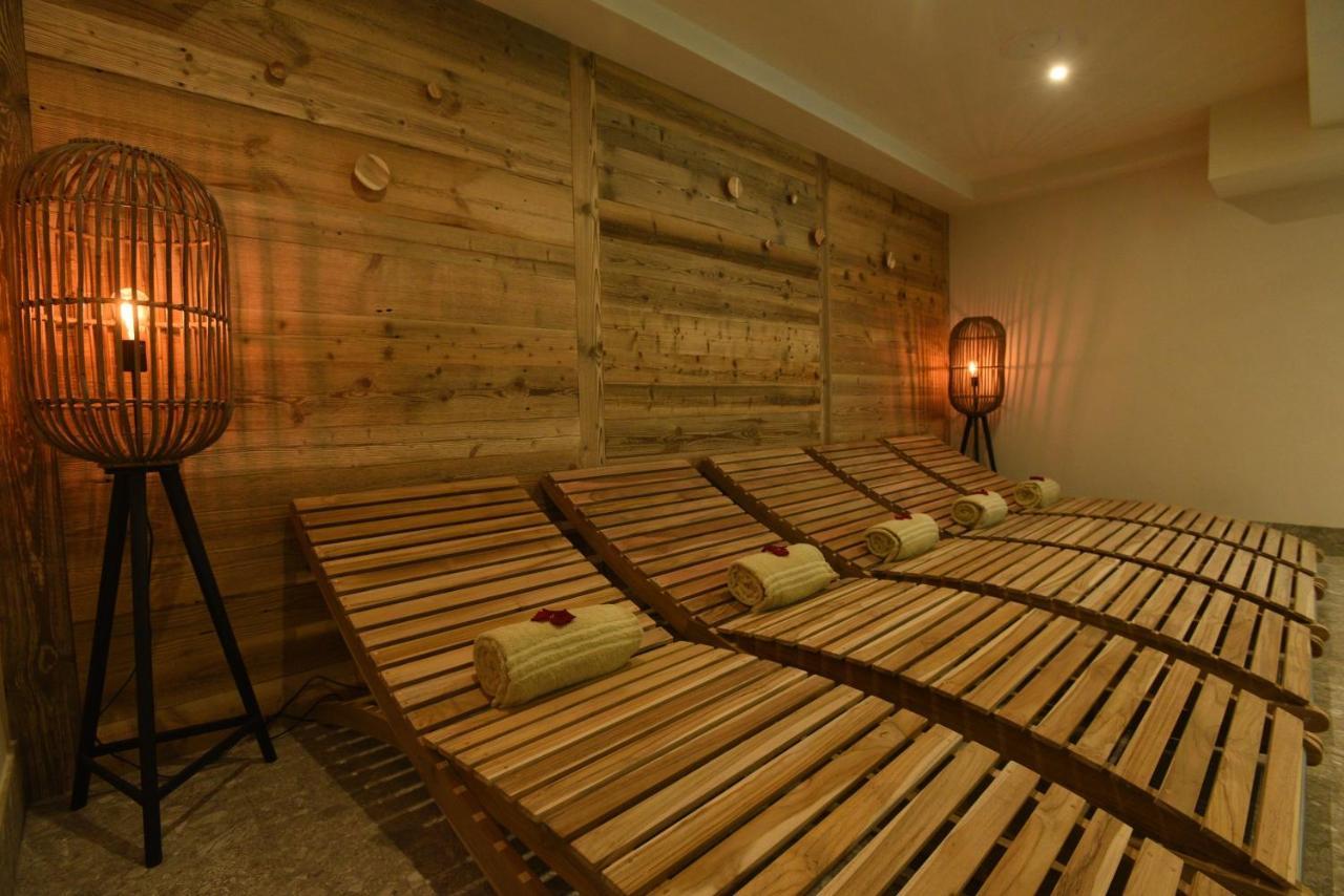 La Toviere Hotel วาลดีแซร์ ภายนอก รูปภาพ